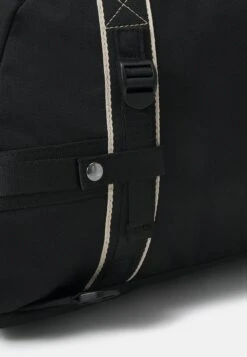 Even&Odd Bolsa De Fin De Semana - Black 7 Even&Odd Bolsa De Fin De Semana - Black -ASOS TIENDA 0f07cc80b3084c65b8f589e248257261