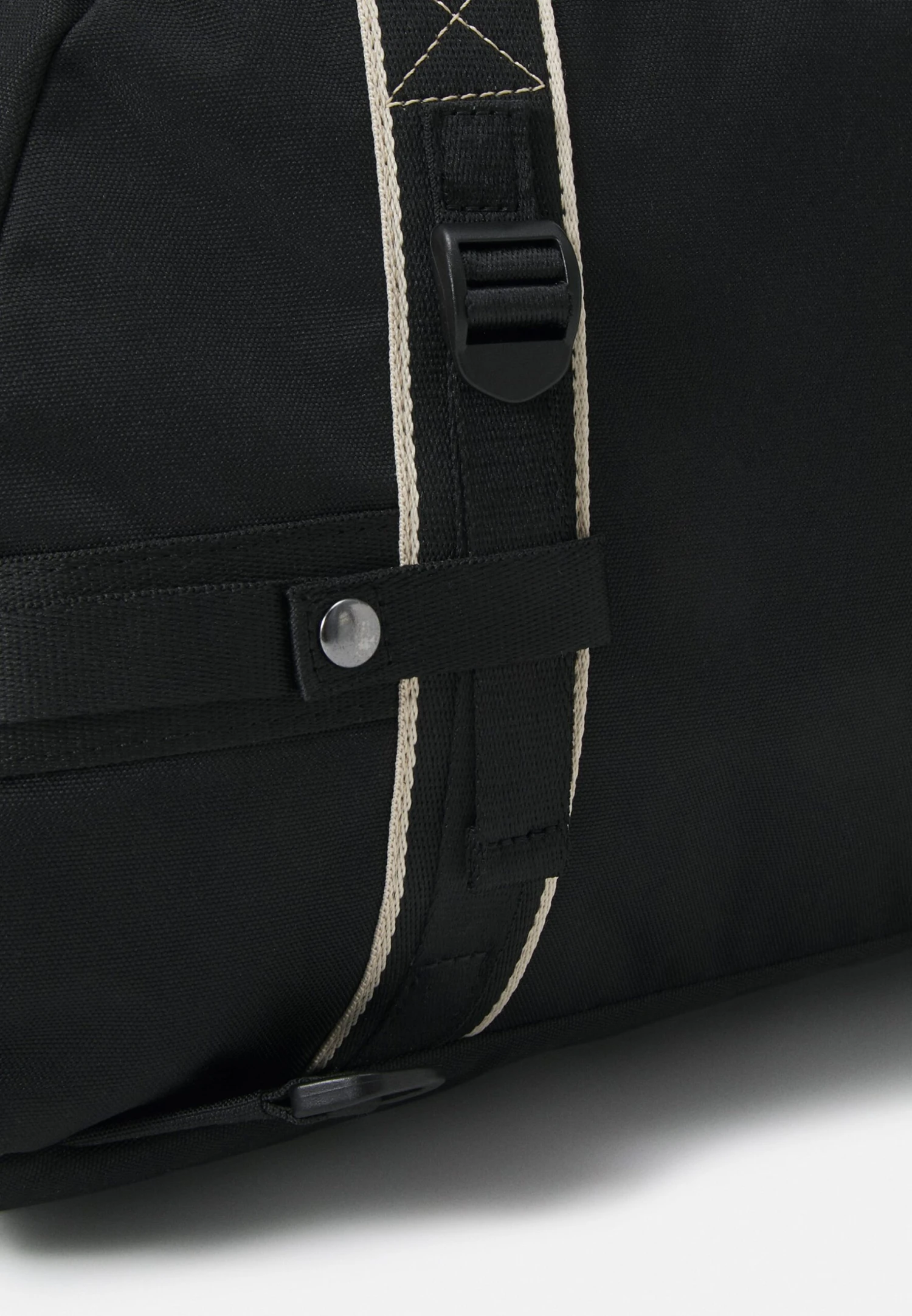 Even&Odd Bolsa De Fin De Semana - Black 4 Even&Odd Bolsa De Fin De Semana - Black - Imagen 4