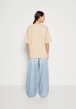 Even&Odd Camiseta Estampada - Beige -ASOS TIENDA 22ca7b3fe8ee4dc582fe728bc8118e7c