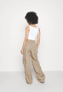 Pantalones Cargo -Beige -ASOS TIENDA 23d8979d429c443eac6be2a4aa46ccae