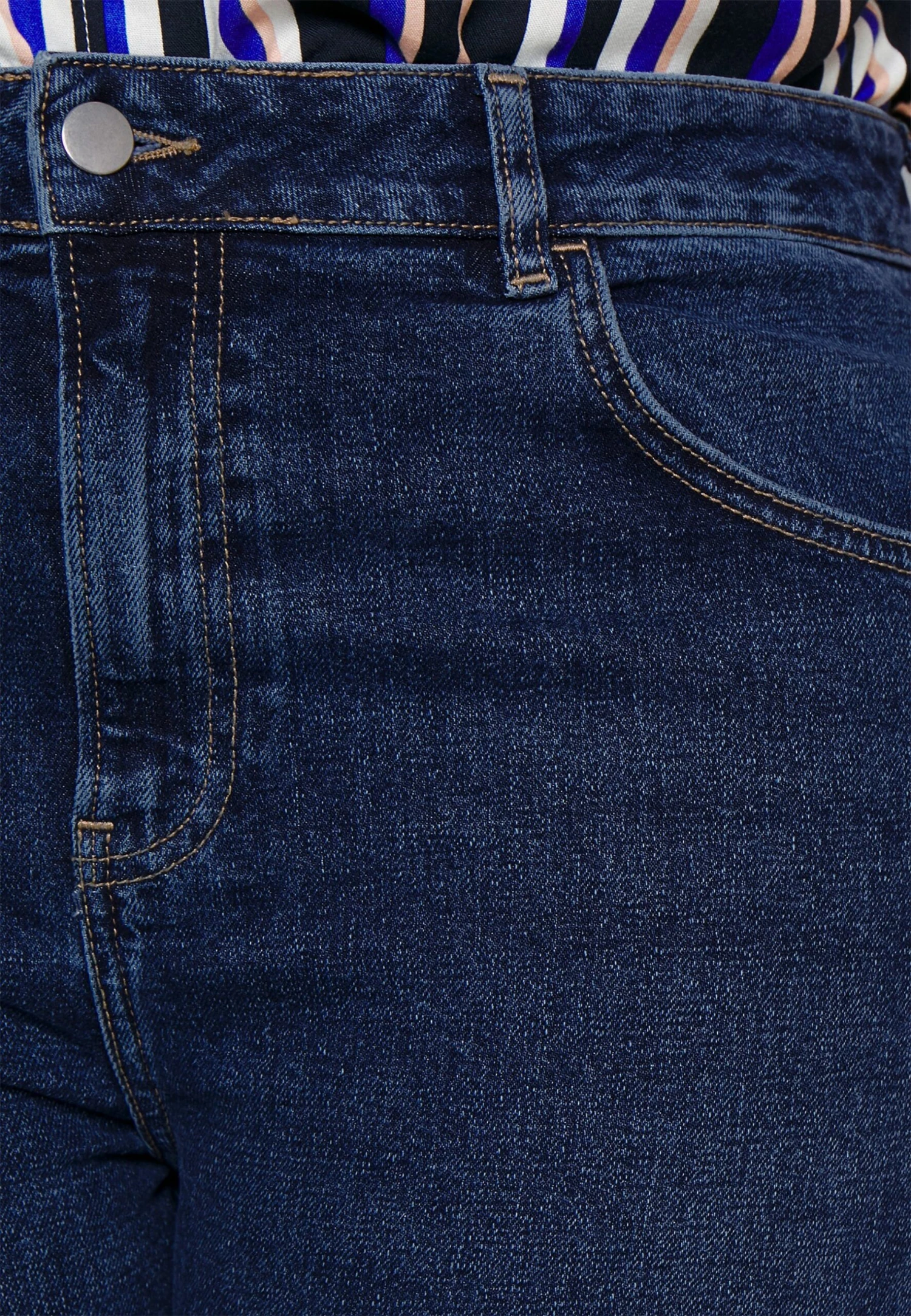 Vaqueros Bootcut - Light Blue Denim 5 Vaqueros Bootcut - Light Blue Denim - Imagen 5