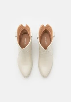 Even&Odd Botines Camperos - Off White -ASOS TIENDA 2c97ec83a6f147d882f61069a8a0b7a3