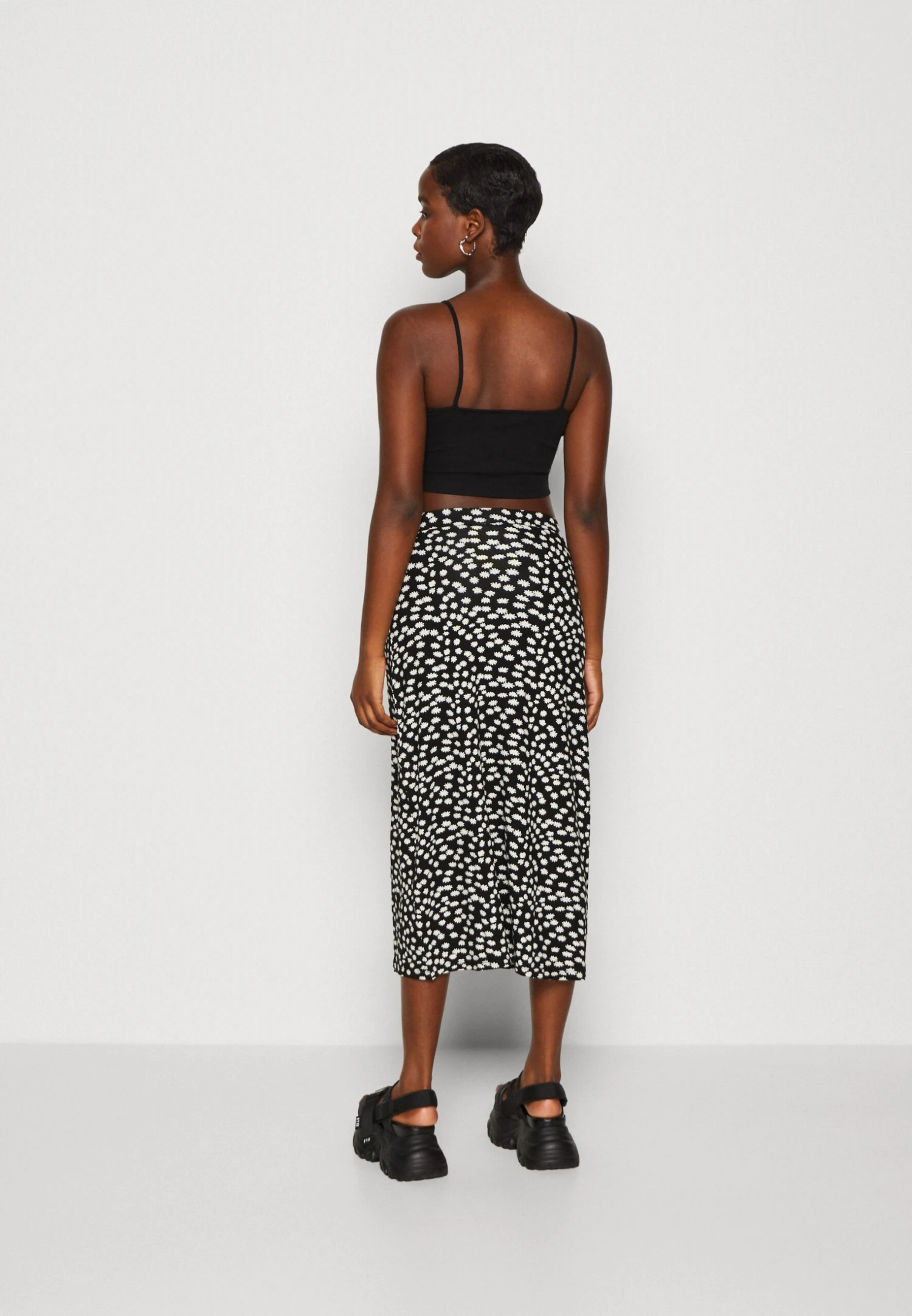 Even&Odd Falda De Tubo - Black/White/Multi-Coloured 3 Even&Odd Falda De Tubo - Black/White/Multi-Coloured - Imagen 3