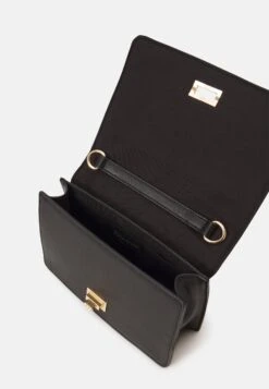 Even&Odd Bandolera - Black/White 8 Even&Odd Bandolera - Black/White -ASOS TIENDA 39d7b1a8775f40fbb5e1506cac396d0f