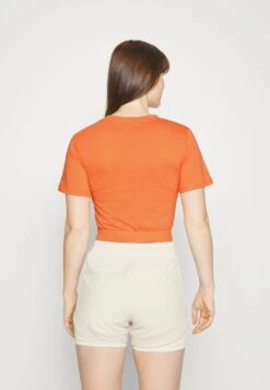 Camiseta Básica - Orange -ASOS TIENDA 3b7ebe979c124c2dbba1092782b3539d