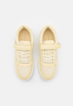 Even&Odd Zapatillas - Yellow -ASOS TIENDA 3ca4c399519a47eba0fb091f95a7dfa5