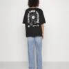Even&Odd Liz Keep Growing Mascot / 802 - Black - Camiseta Estampada - 802 - Black