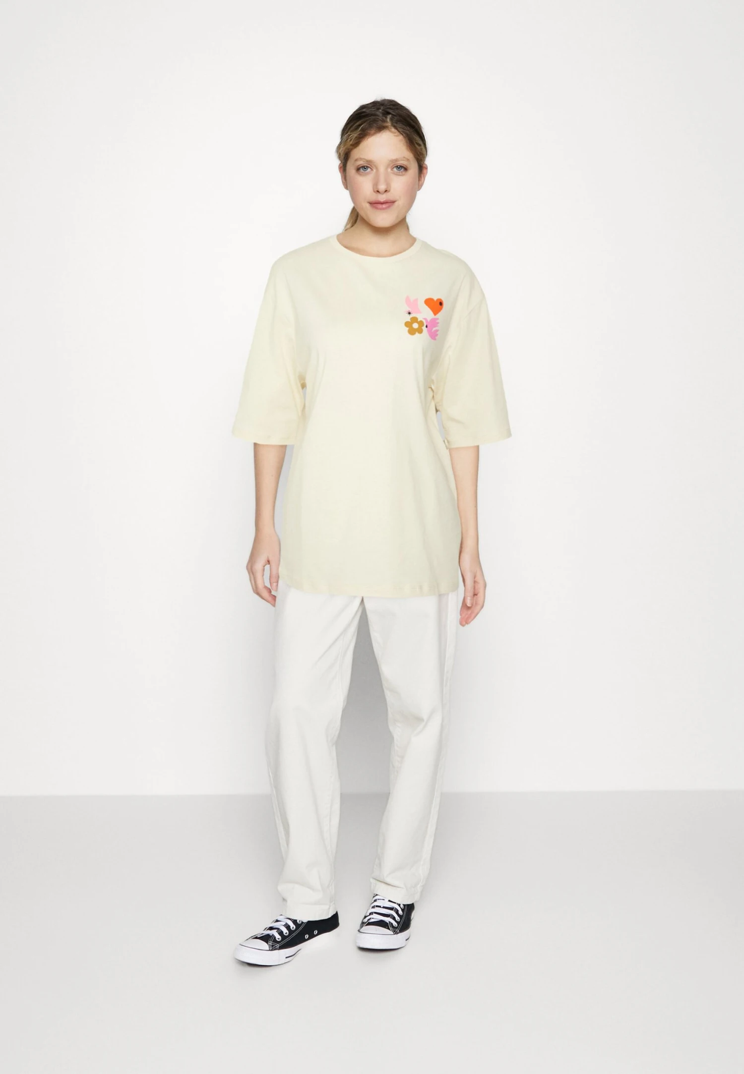 Even&Odd Camiseta Estampada - Off-White 2 Even&Odd Camiseta Estampada - Off-White - Imagen 2
