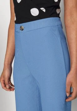 Pantalones - Light Blue -ASOS TIENDA 4c9f4b4407864f039d501a7778913324