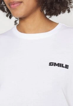 Even&Odd Cut Smile - Camiseta Estampada - White 9 Even&Odd Cut Smile - Camiseta Estampada - White -ASOS TIENDA 50797aa6a0454c12aa234df5015c922f