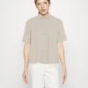 Even&Odd Linen-Mix Button Down Blouse - Camisa - Beige