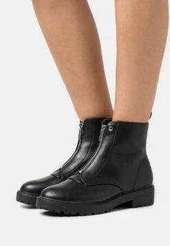 Wide Fit - Botines - Black