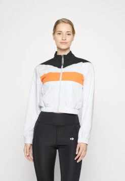 Cropped Training Jacket - Chaqueta De Entrenamiento - White -ASOS TIENDA 64851e9a260f49c1be0aeb5db5f22e2a