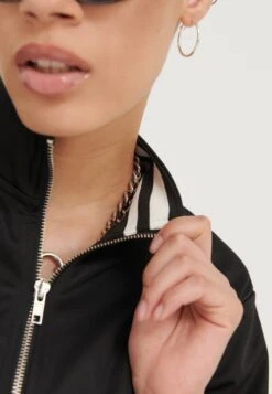 Even&Odd Chaquetas Bomber - Black 9 Even&Odd Chaquetas Bomber - Black -ASOS TIENDA 744089ea1dcc4ee0a9c4ad087e2035ad