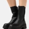 Botas Con Plataforma - Black