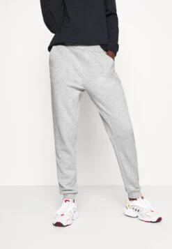 2Pack Regular Fit Joggers - Pantalones Deportivos - Black/Light Grey -ASOS TIENDA 854a526103864845aa197edc285ce16a