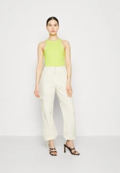 Even&Odd Pantalones Cargo - Off-White -ASOS TIENDA 8d487e370fc64a7bbddc073eb4e1691b