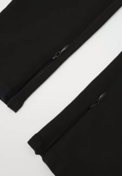 Even&Odd Vaqueros Pitillo - Black Denim 19 Even&Odd Vaqueros Pitillo - Black Denim -ASOS TIENDA 96970fe050ed4b798374f0d649cd6637