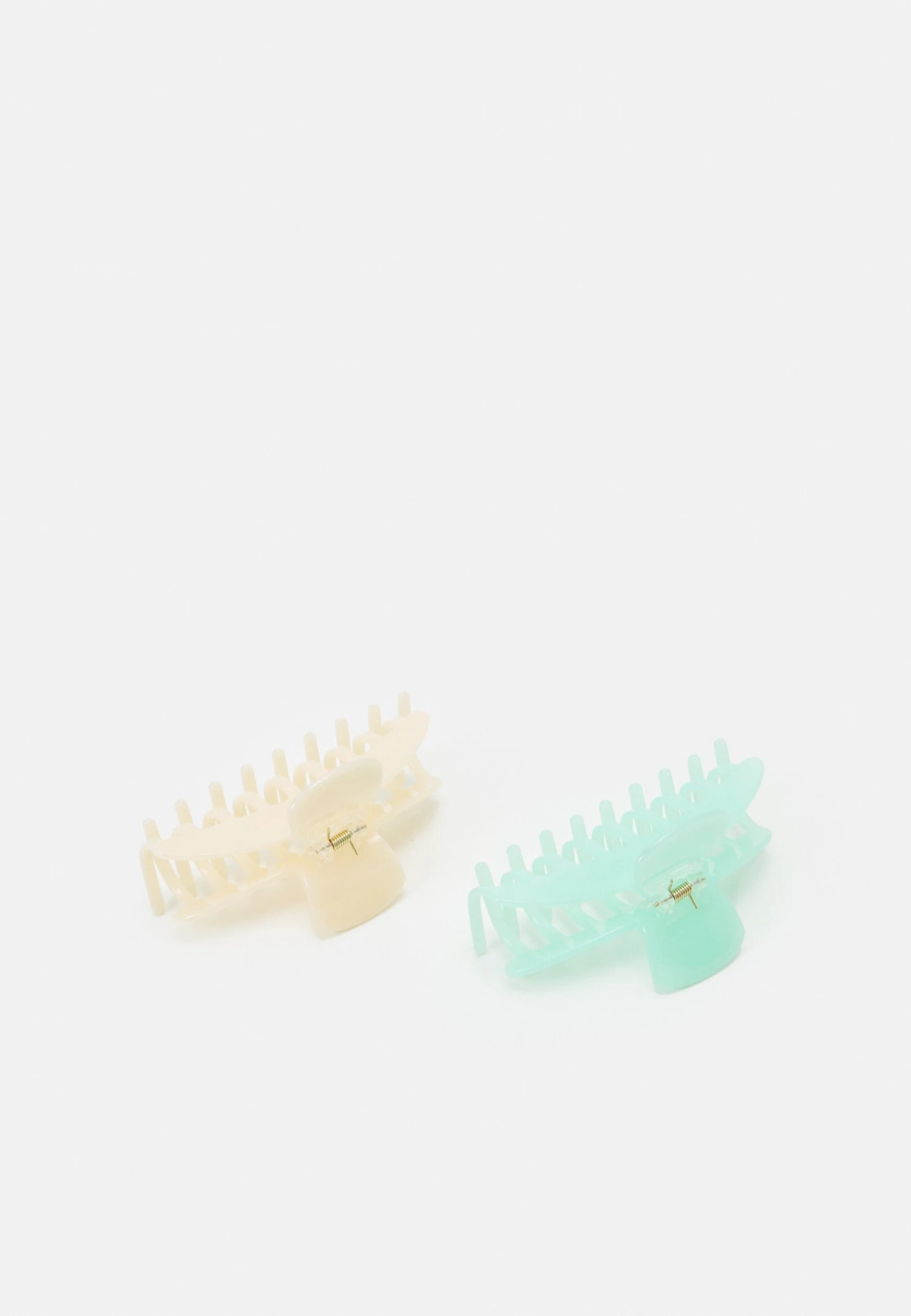 Even&Odd 2 Pack - Hair Styling Accessory - Mint/Offwhite 2 Even&Odd 2 Pack - Hair Styling Accessory - Mint/Offwhite - Imagen 2