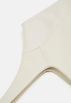 Even&Odd Bolso De Mano - Off-White -ASOS TIENDA a7c07d19a0344a26bff636e6785ff369