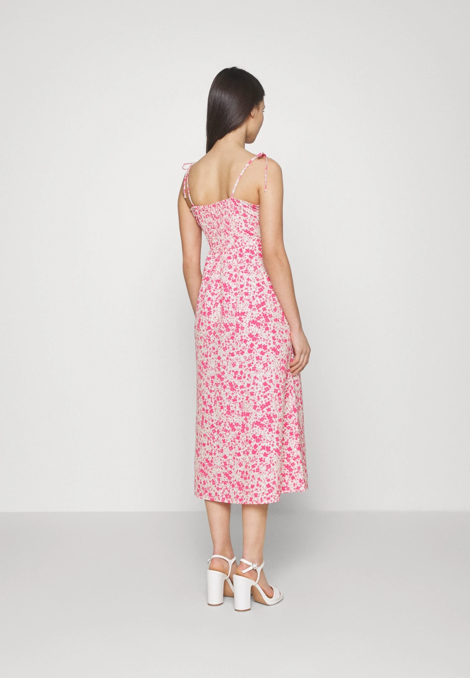 Vestido Informal - White/Red 3 Vestido Informal - White/Red - Imagen 3