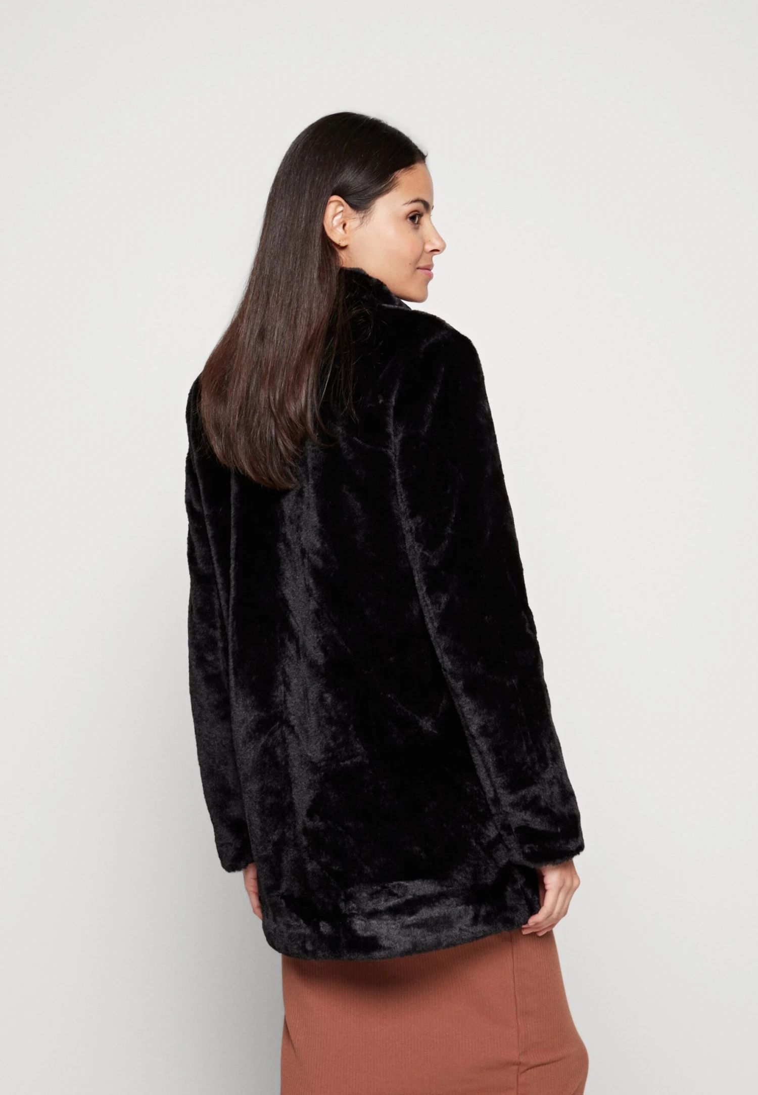 Even&Odd Abrigo De Invierno - Black 3 Even&Odd Abrigo De Invierno - Black - Imagen 3