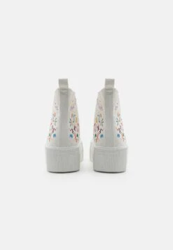 Even&Odd Zapatillas Altas - White -ASOS TIENDA bf2f725d388441b097f8672441bf9546