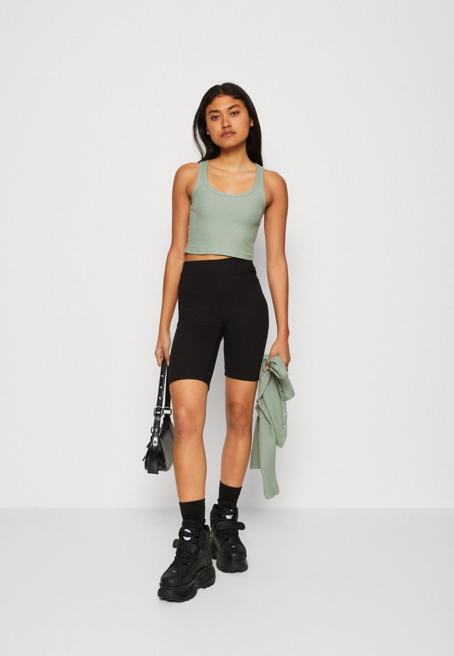 Even&Odd Set - Top - Light Green 1 Even&Odd Set - Top - Light Green