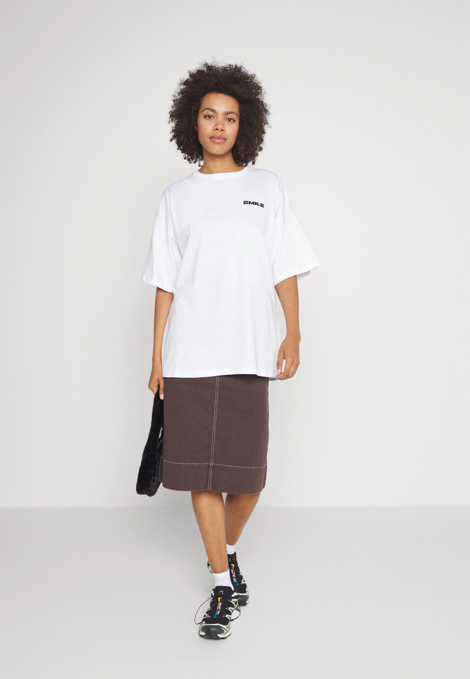 Even&Odd Cut Smile - Camiseta Estampada - White 2 Even&Odd Cut Smile - Camiseta Estampada - White - Imagen 2