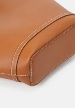 Even&Odd Bolso Shopping - Cognac -ASOS TIENDA d855cc0d37364f74997d1b456b7a93c6