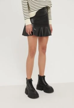 Even&Odd Falda De Cuero - Black