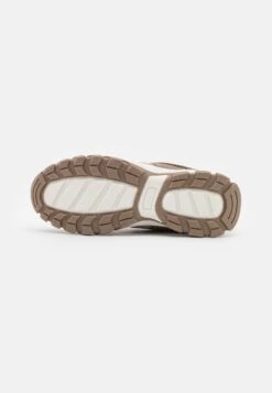 Even&Odd Zapatillas - Khaki -ASOS TIENDA ec7f6f6f85cb4298947d04f200de184a