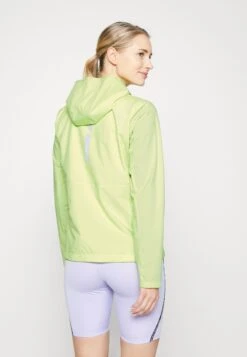 Chaqueta De Running - Mustard Yellow -ASOS TIENDA f17f3286d46f4c2d9b7754d115055e24