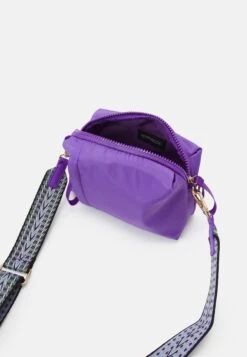 Even&Odd Bandolera - Purple -ASOS TIENDA f44dfdc7f2b540f3bb4ec2818e9d0f6f