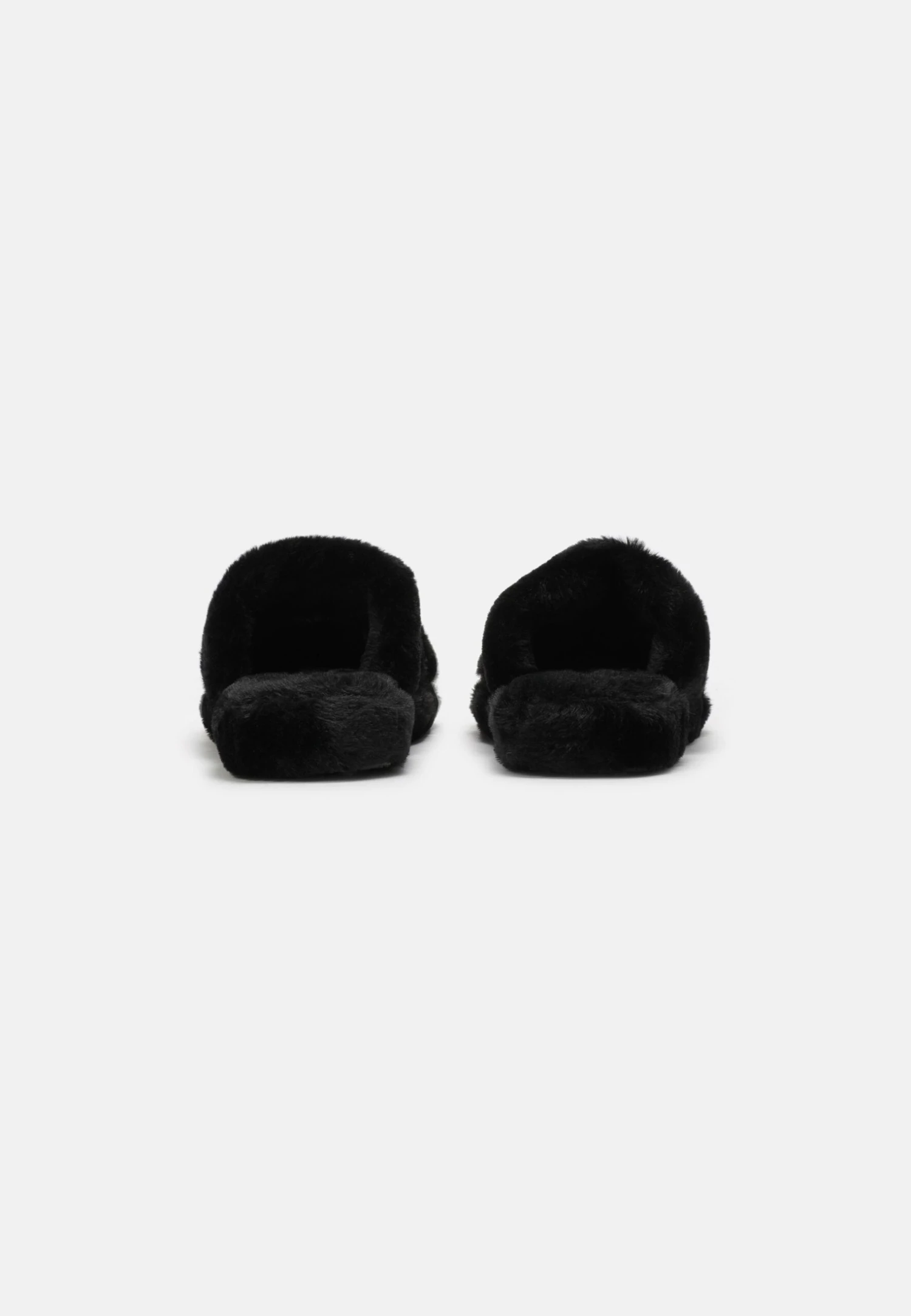 Even&Odd Pantuflas - Black 4 Even&Odd Pantuflas - Black - Imagen 4