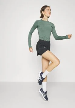 Camiseta De Manga Larga - Dark Green -ASOS TIENDA f5b92d0be7ee42cda0c5cc272ce4d635