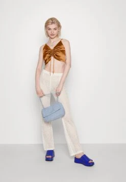 Even&Odd Cami Rushing Front - Top - 708 - Cognac -ASOS TIENDA f600f47d4a444778944c9f14f66ca88d