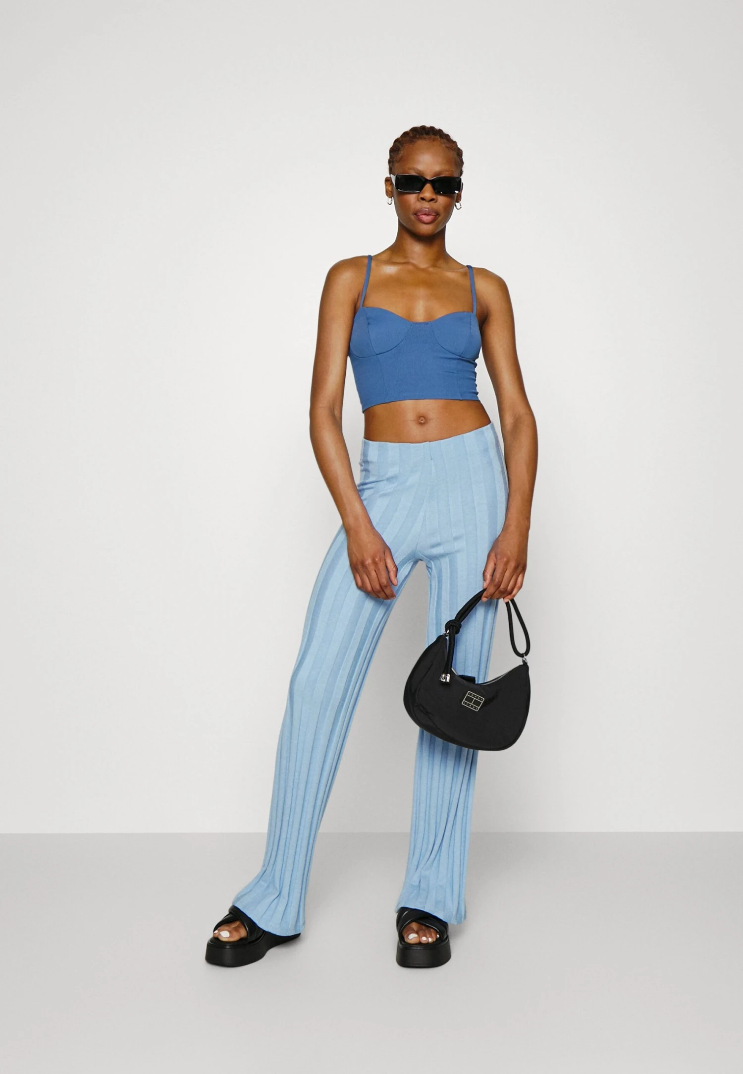 Even&Odd Top - Light Blue 2 Even&Odd Top - Light Blue - Imagen 2